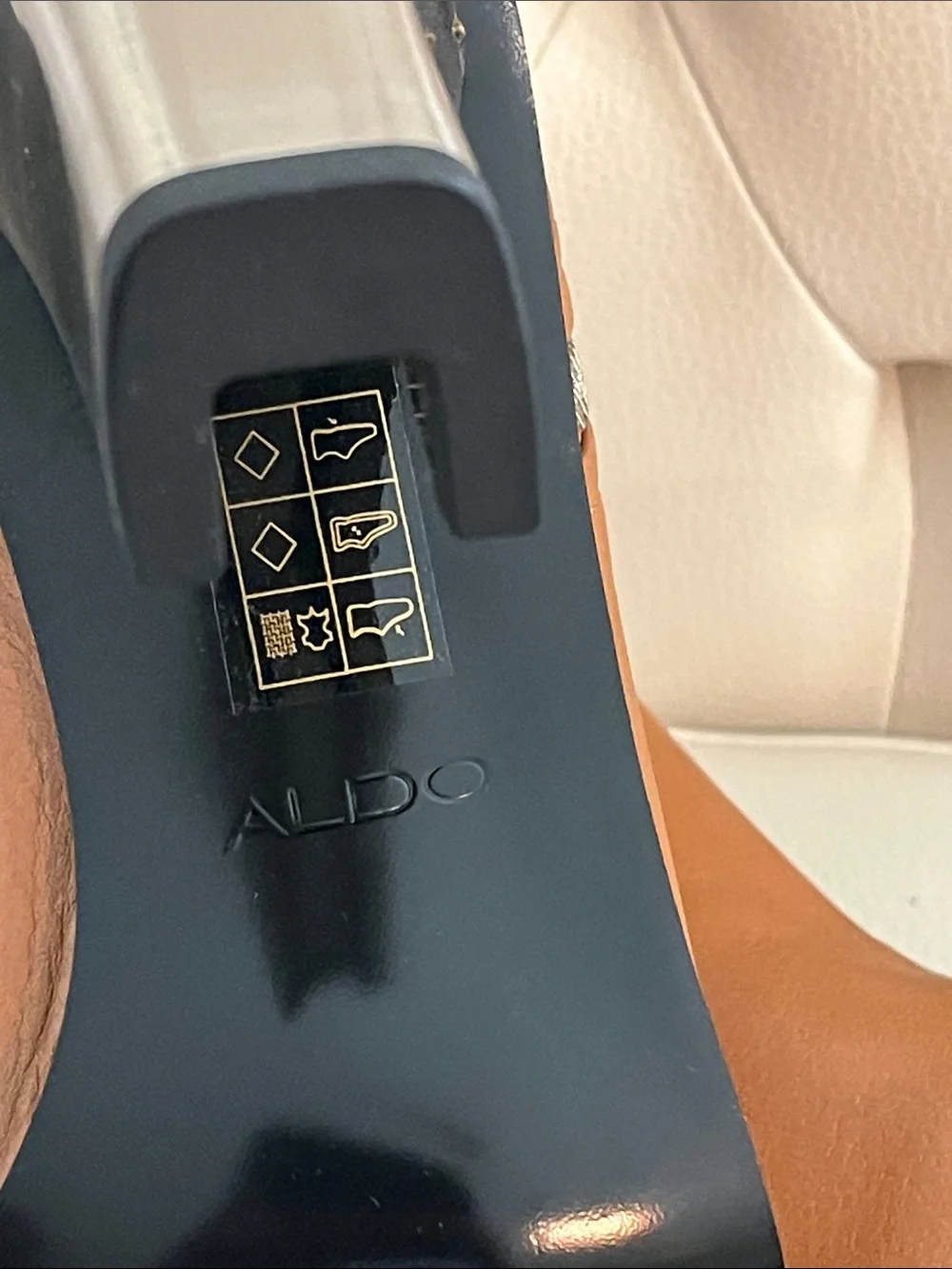 Aldo Tan Leather Ankle Booties with Silver Block Heel Size 8 EYE CATCHING LUXURY
